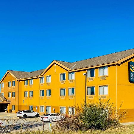 Quality Inn & Suites Bethany Ngoại thất bức ảnh