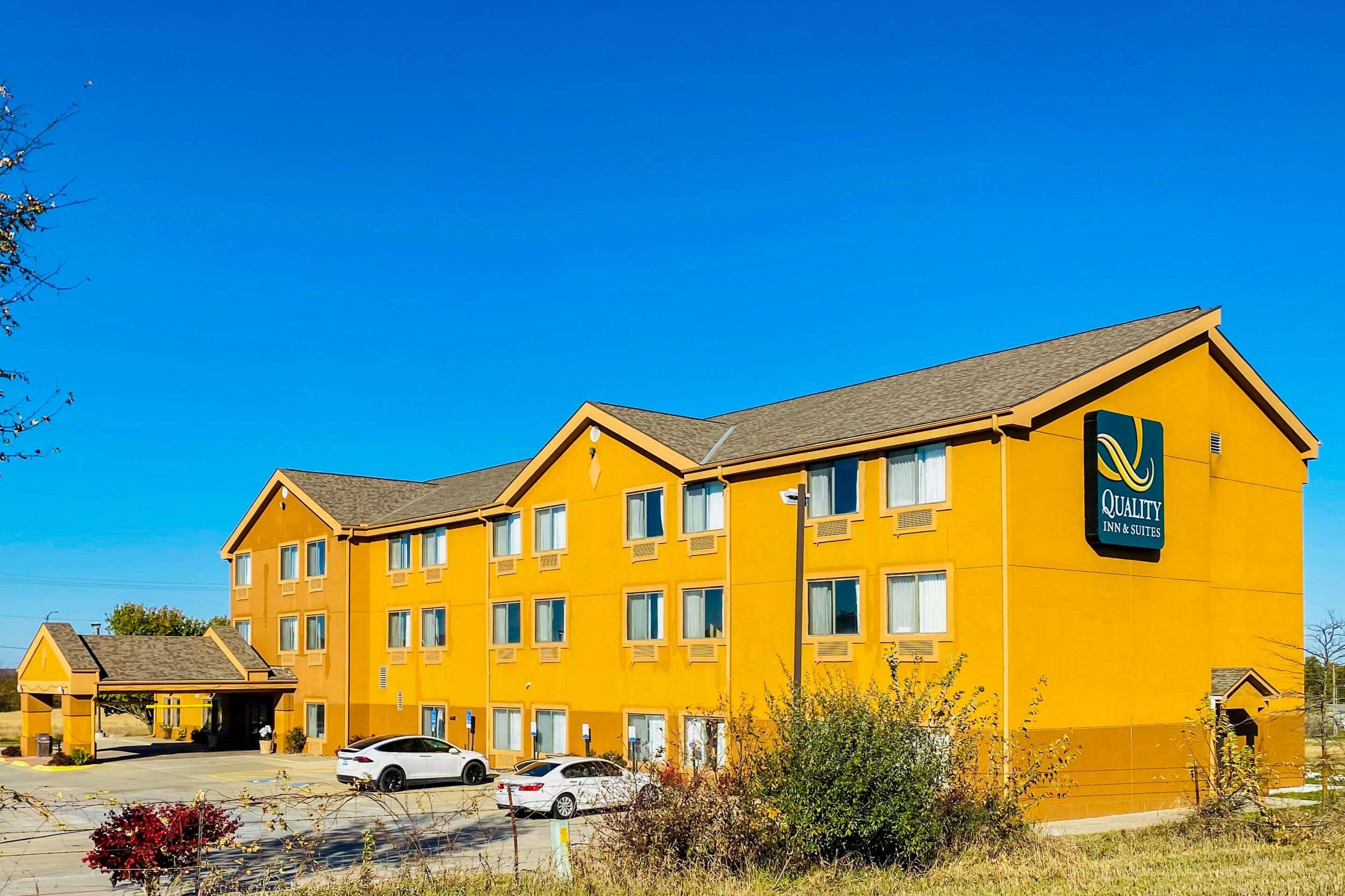 Quality Inn & Suites Bethany Ngoại thất bức ảnh