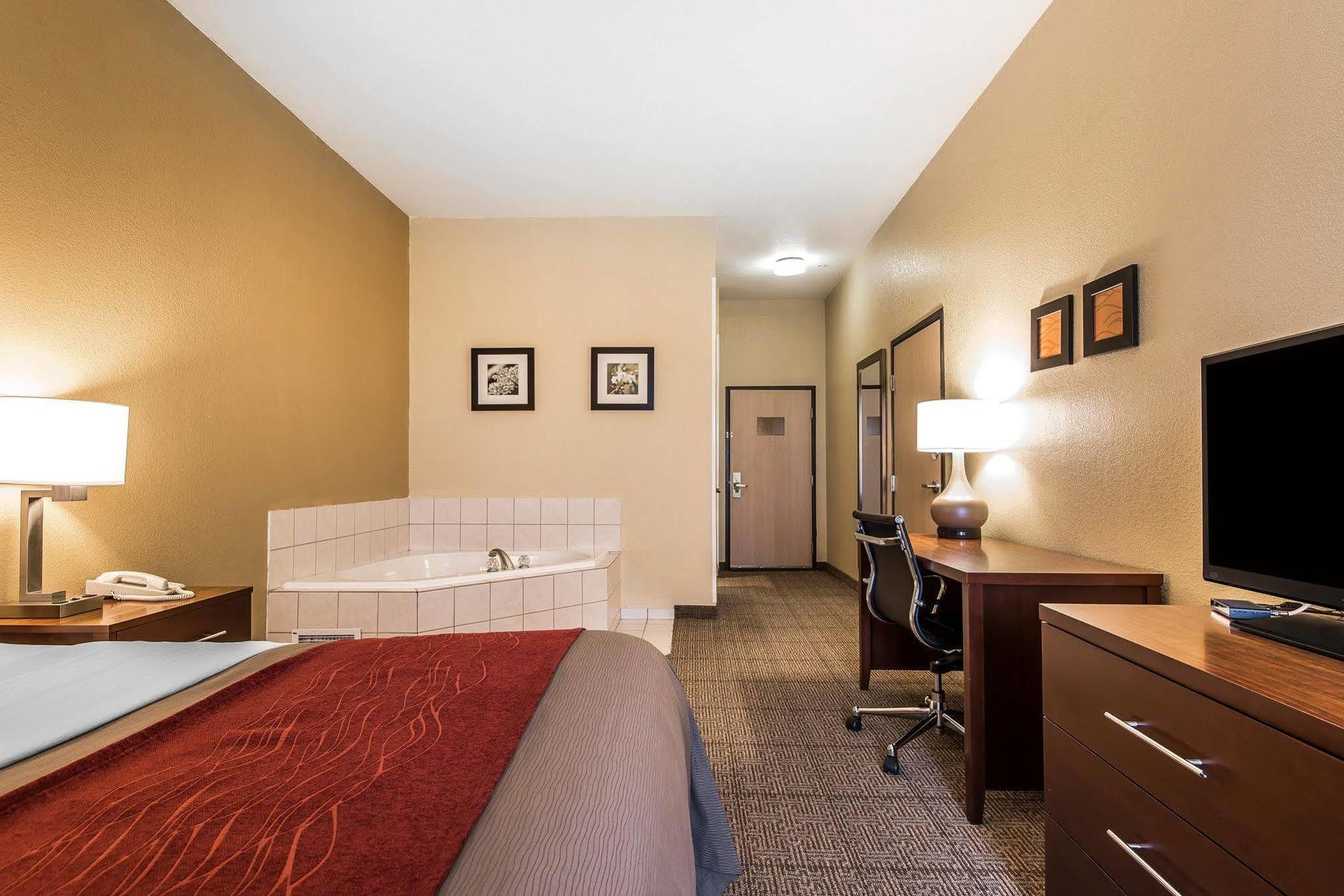 Quality Inn & Suites Bethany Ngoại thất bức ảnh